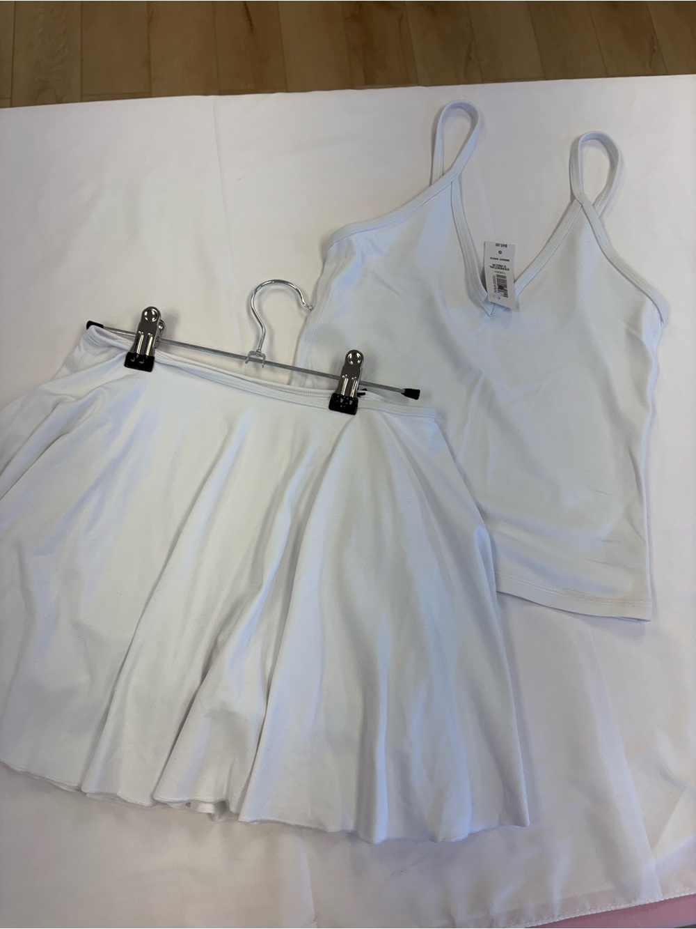 NWT aritzia butter set